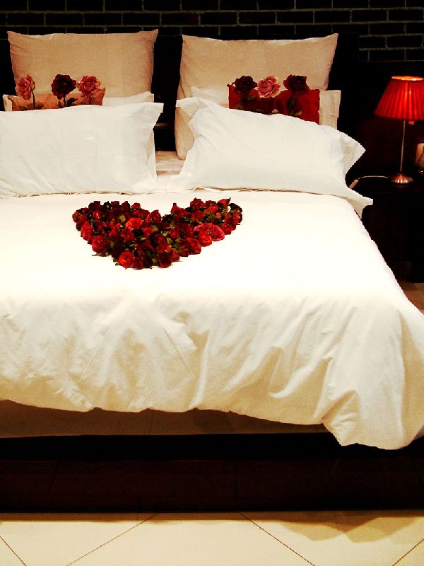 Rose Heart On Bed